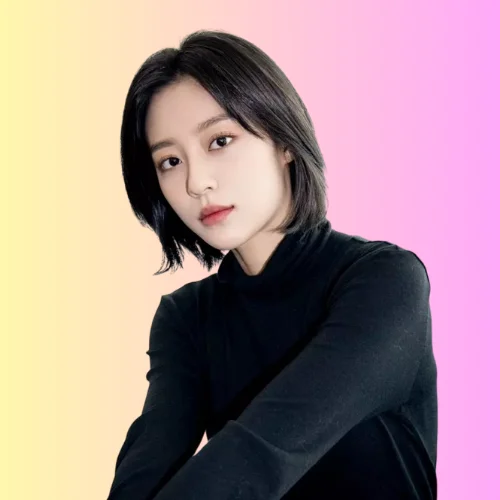 Kang Mi-na 