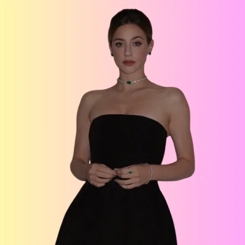 Lili Reinhart 